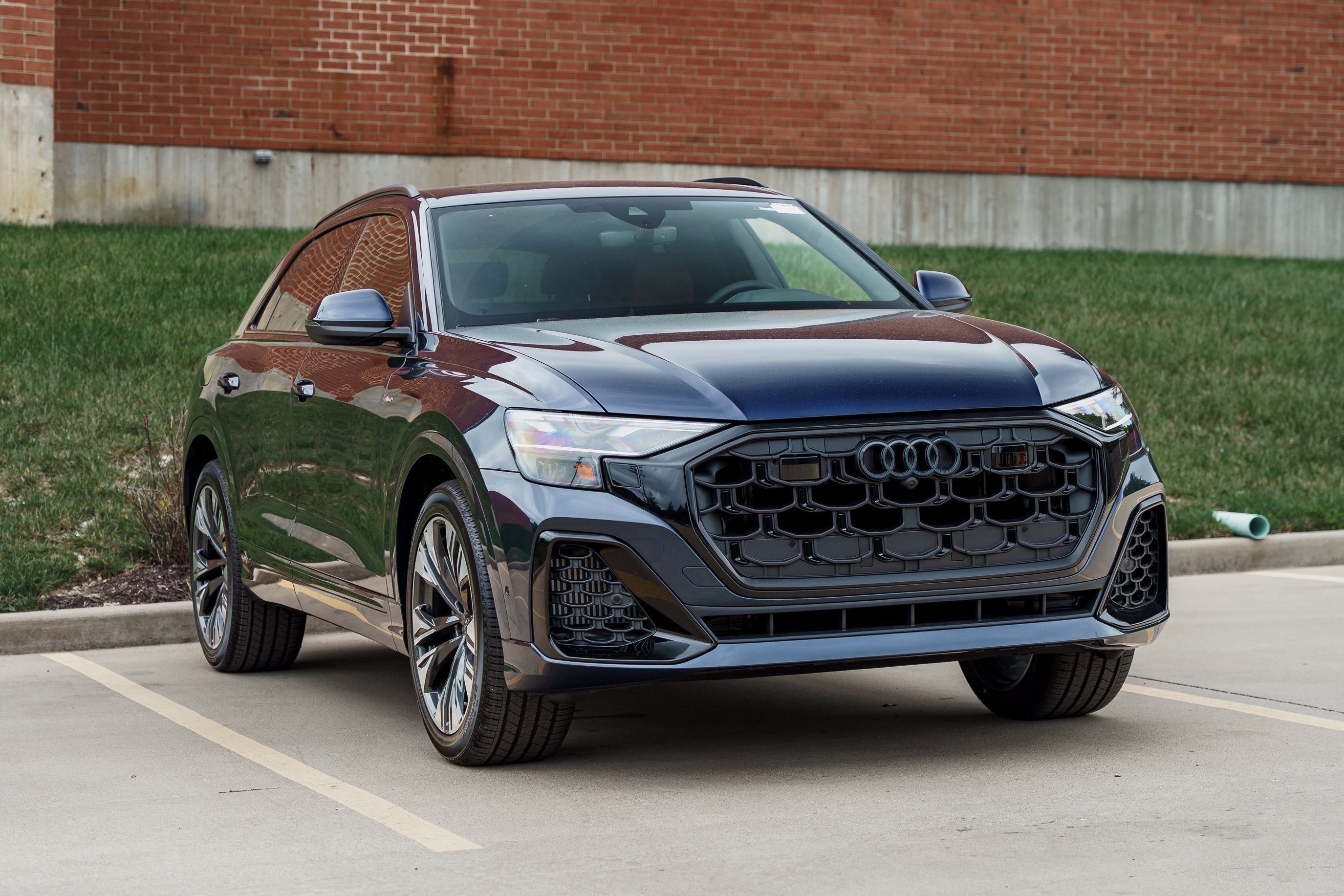 New 2026 Audi Q8 Premium Plus image 2