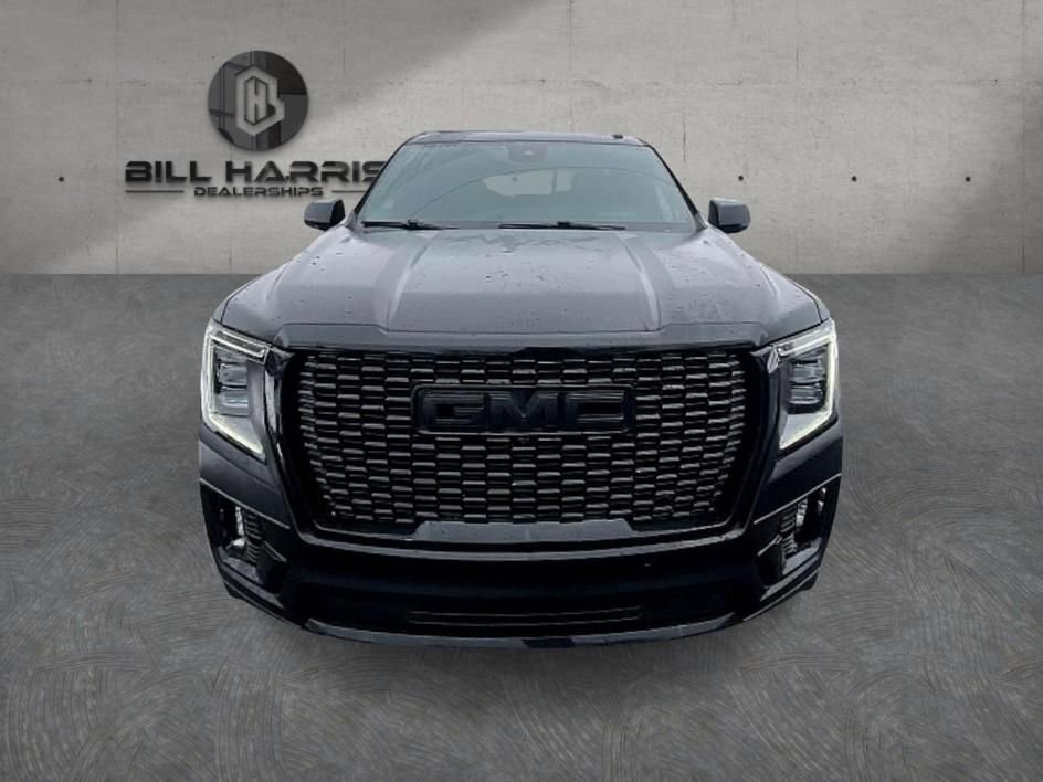 Used 2023 GMC Yukon Denali Ultimate AWD/4WD image 2