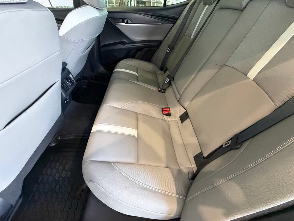 Certified 2026 Toyota Camry SE FWD image 33