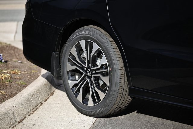 New 2026 Honda Odyssey Elite image 17