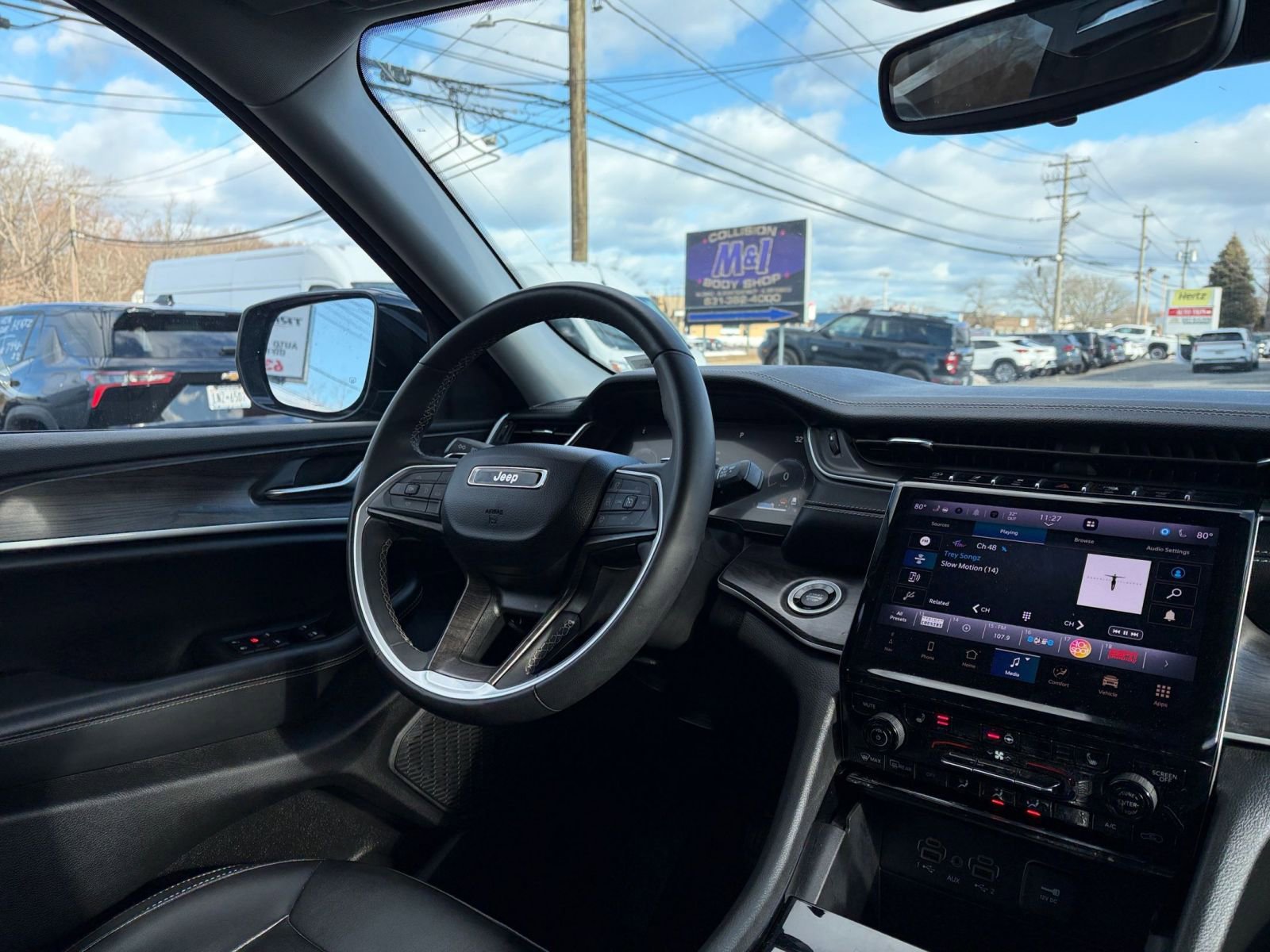 Used 2023 Jeep Grand Cherokee L Limited image 35