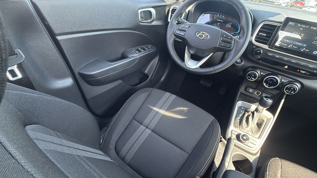 New 2026 Hyundai Venue SEL FWD image 14
