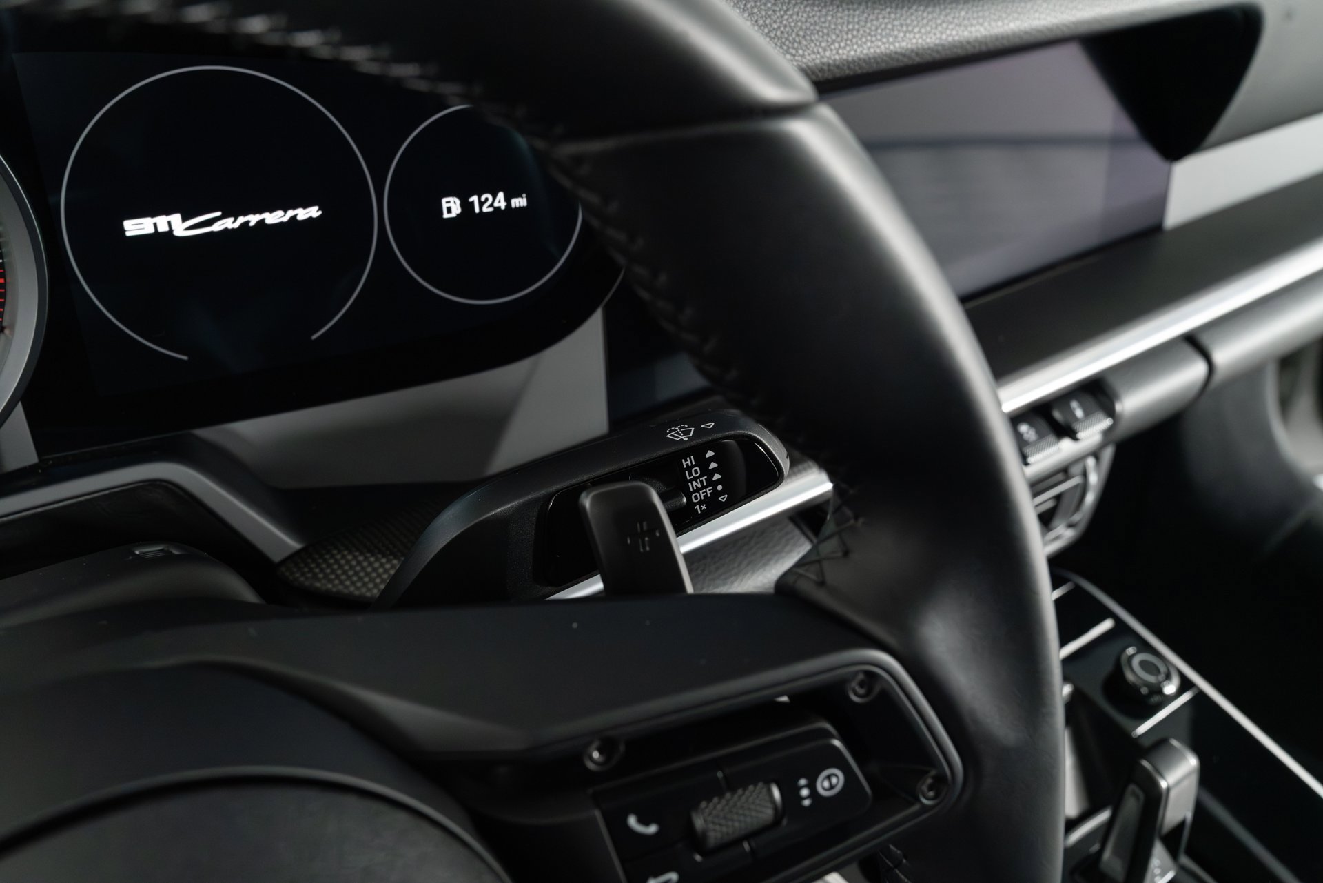 Used 2024 Porsche 911 Carrera image 23