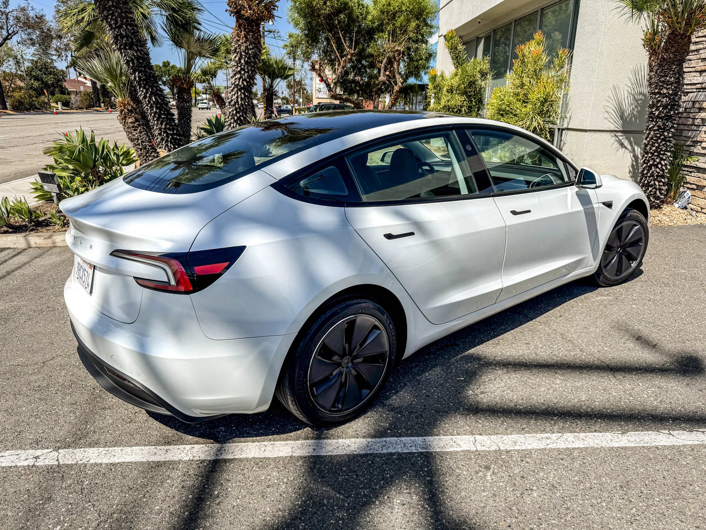 Used 2025 Tesla Model 3 Long Range RWD image 7