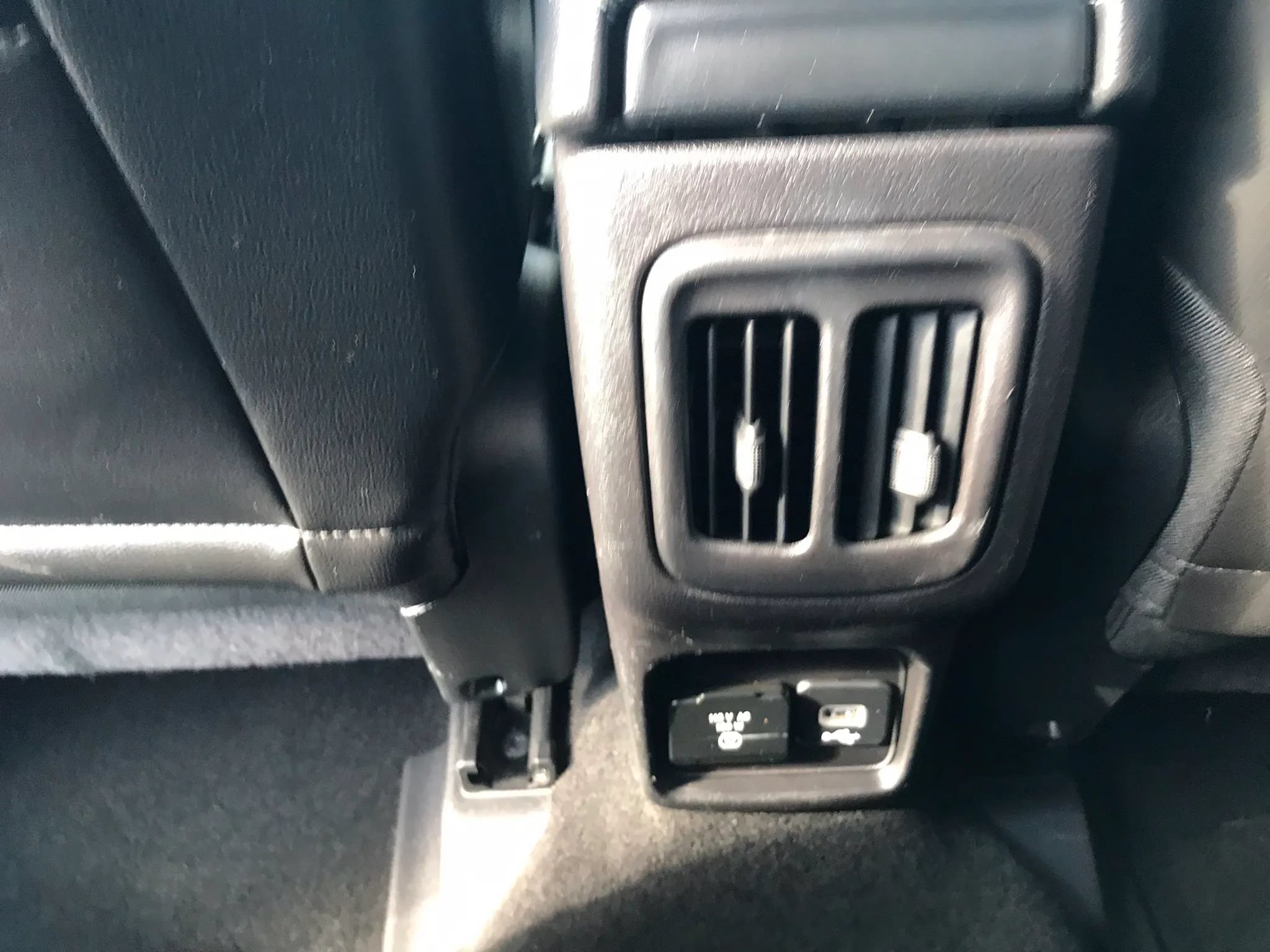 Used 2019 Jeep Compass Latitude w/ Popular Equipment Group AWD/4WD image 34