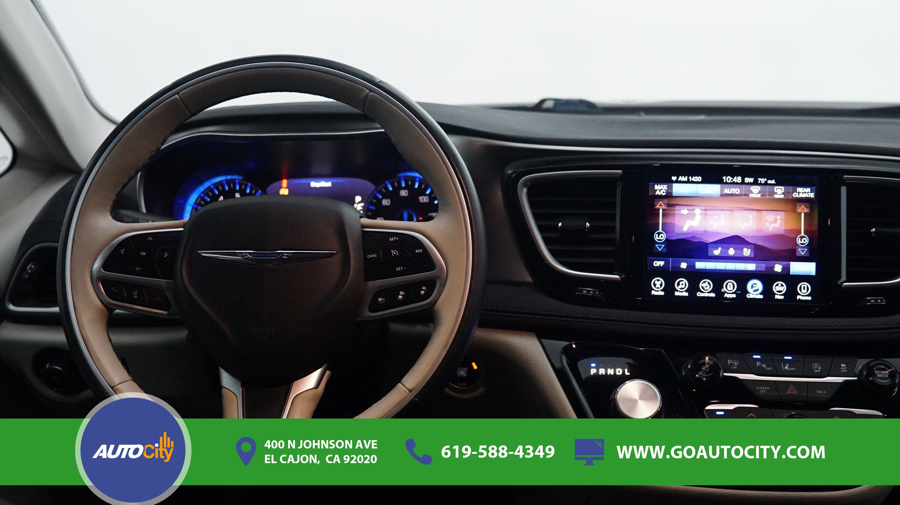 Used 2017 Chrysler Pacifica Limited w/ Advanced Safetytec Group FWD image 5