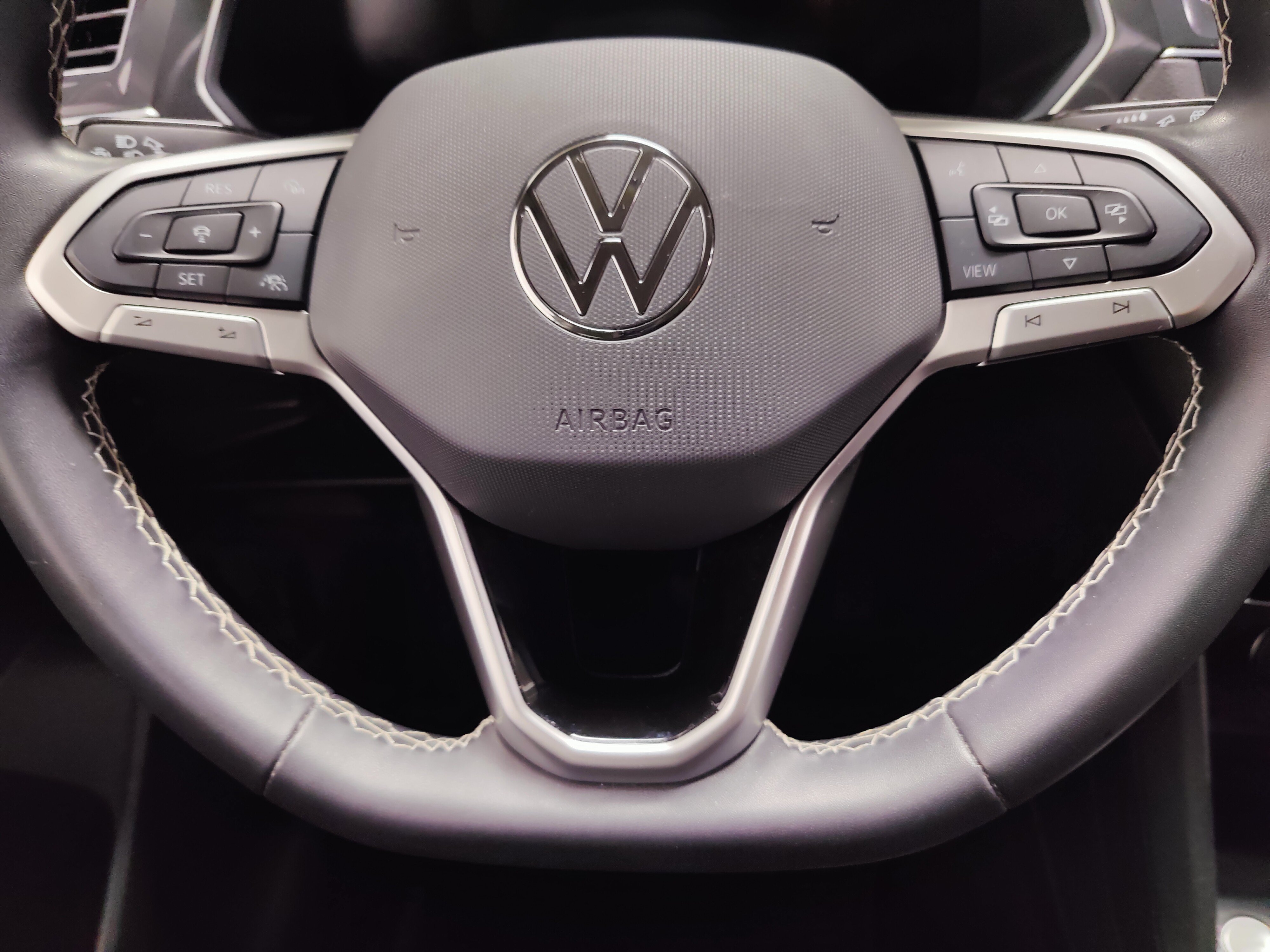 Certified 2024 Volkswagen Tiguan S AWD/4WD image 24