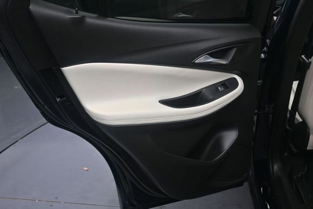 Used 2020 Buick Encore GX Select FWD image 18