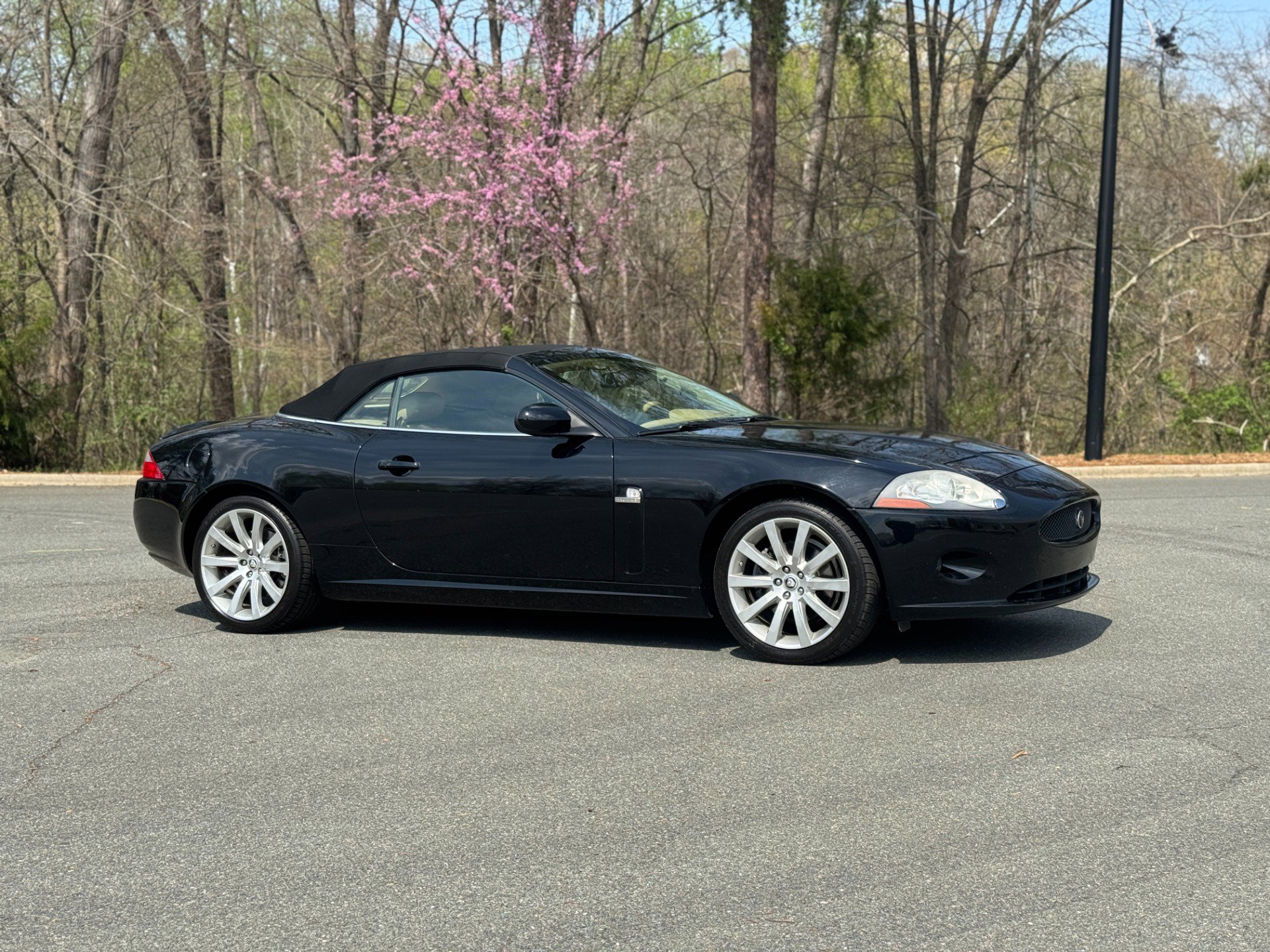 Used 2008 Jaguar XK Convertible image 15