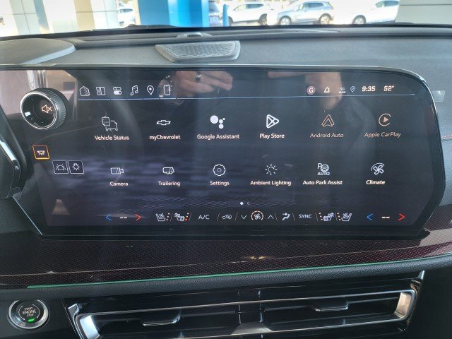 New 2026 Chevrolet Traverse RS w/ LPO, Floor Liner Package image 4