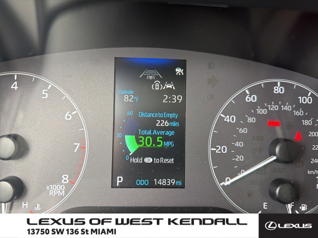 Used 2025 Toyota Corolla Cross L image 1