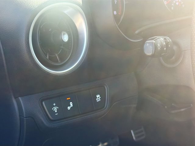 Used 2023 Kia Forte GT-Line w/ GT-Line Technology Package FWD image 10