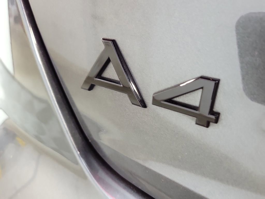 Used 2024 Audi A4 2.0T Premium Plus w/ Premium Plus Package image 8