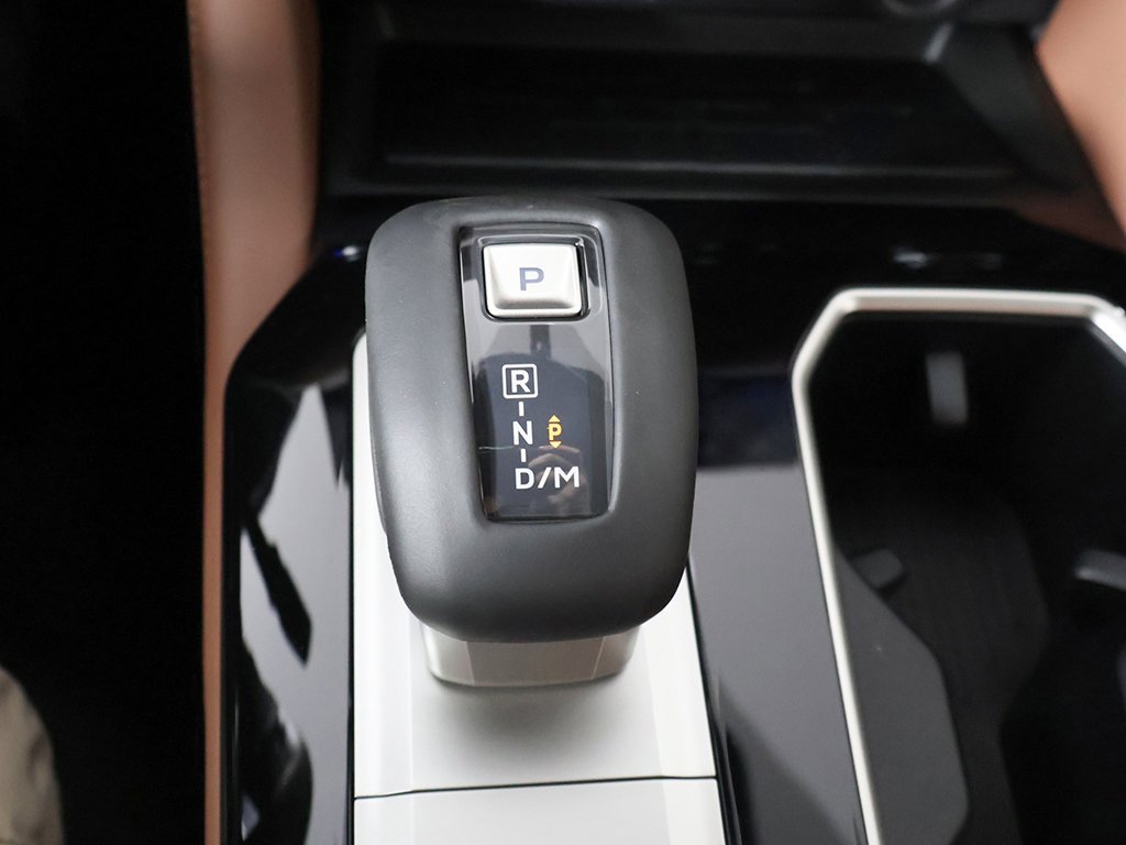 New 2025 Mitsubishi Outlander SEL image 57