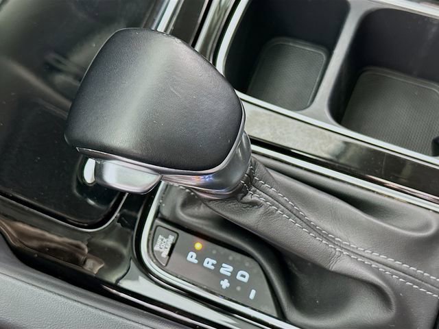 Used 2022 Kia Telluride S FWD image 19