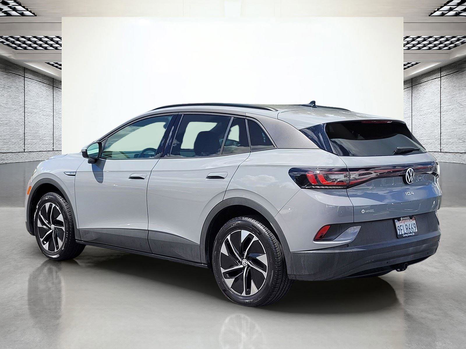 Certified 2022 Volkswagen ID.4 Pro AWD/4WD image 9