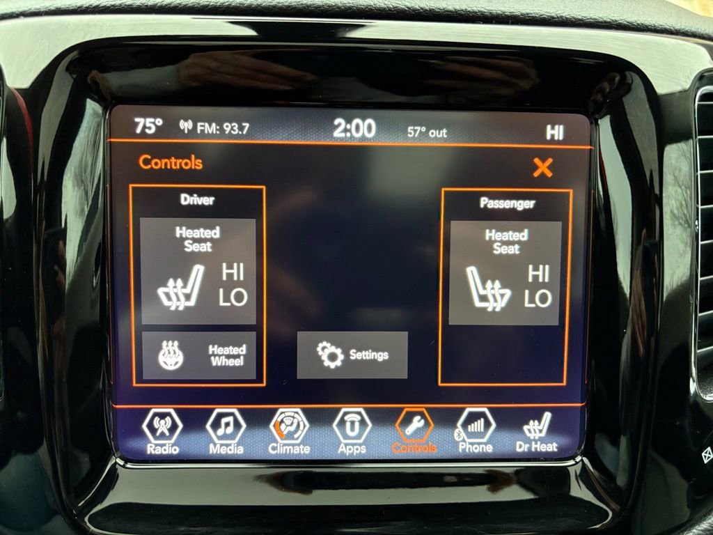 Used 2017 Jeep Compass Limited image 41