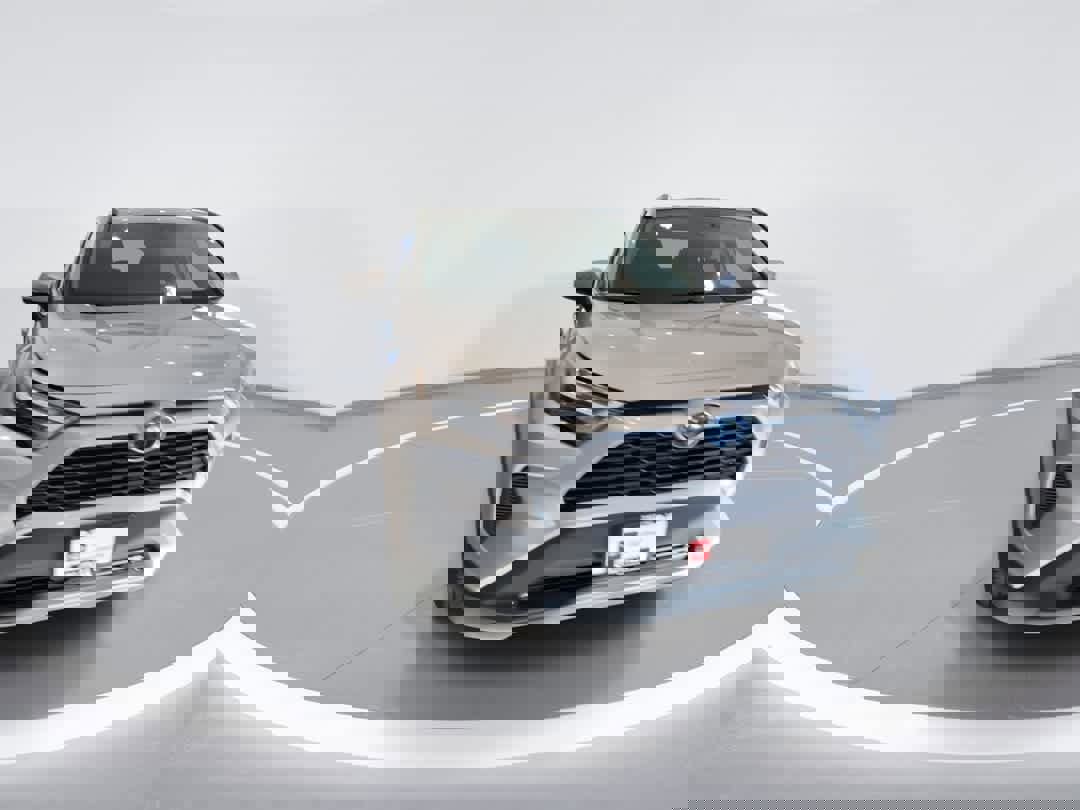 Used 2024 Toyota RAV4 XLE image 3