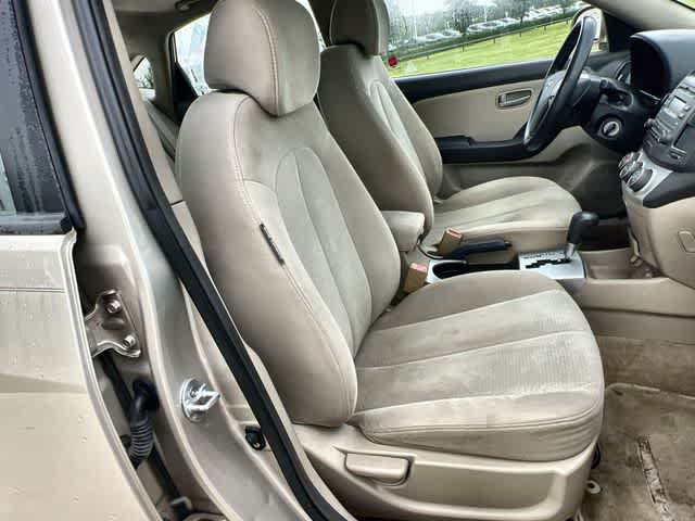 Used 2008 Hyundai Elantra Sedan FWD image 12