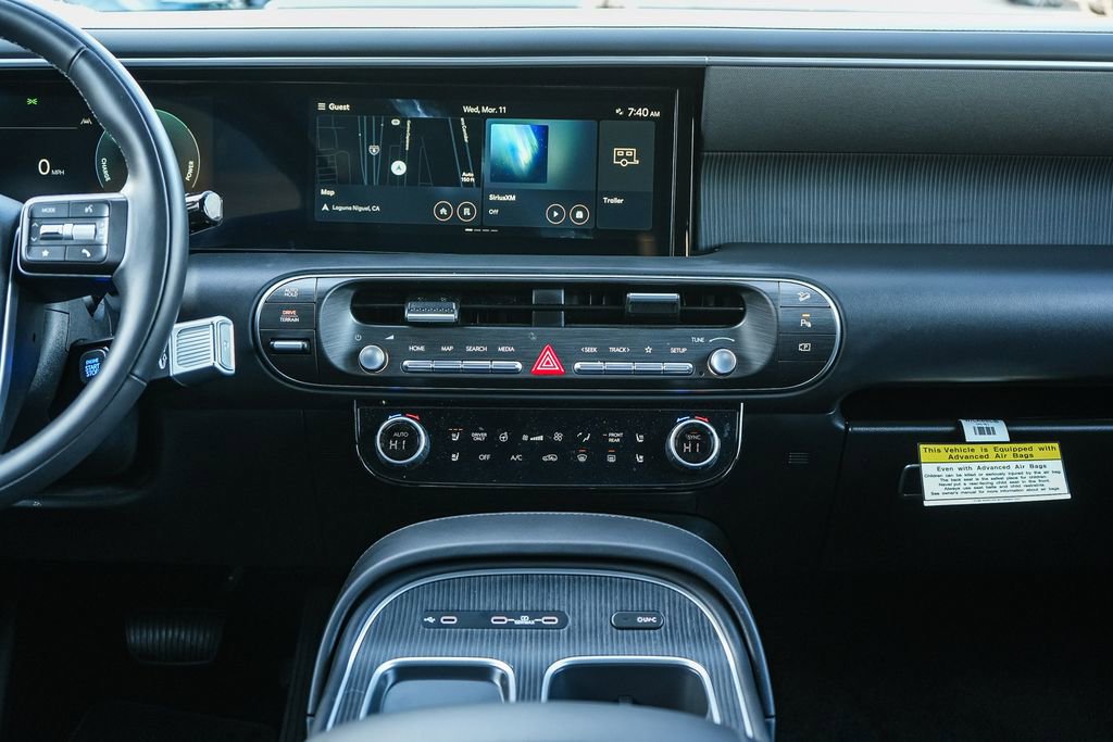 Used 2026 Hyundai Palisade Calligraphy image 13