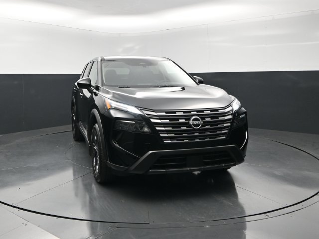 Certified 2026 Nissan Rogue SV FWD image 5