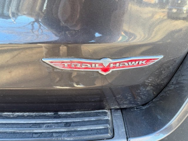 Used 2018 Jeep Grand Cherokee Trailhawk image 8