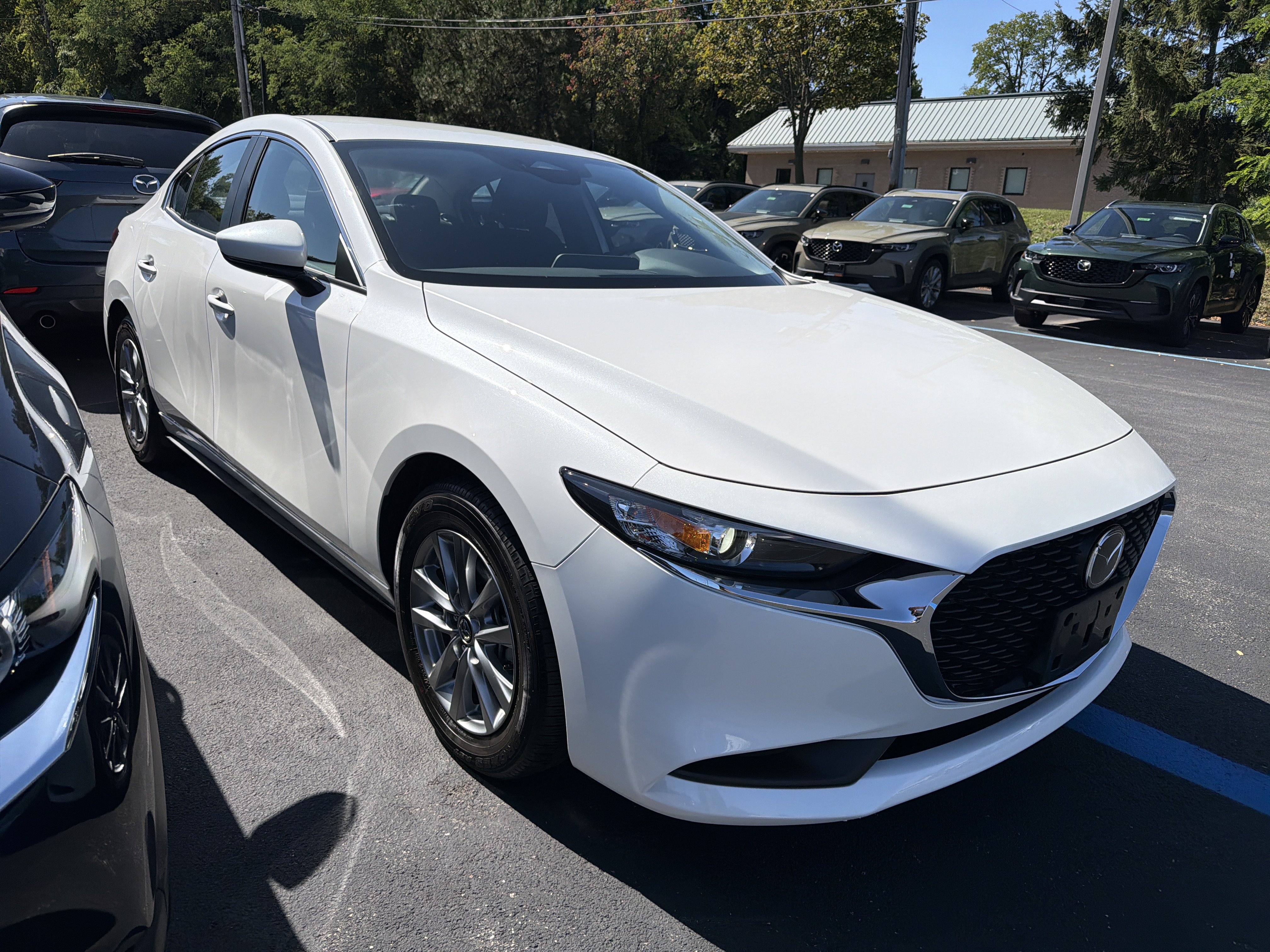 Certified 2026 MAZDA MAZDA3 s FWD image 2