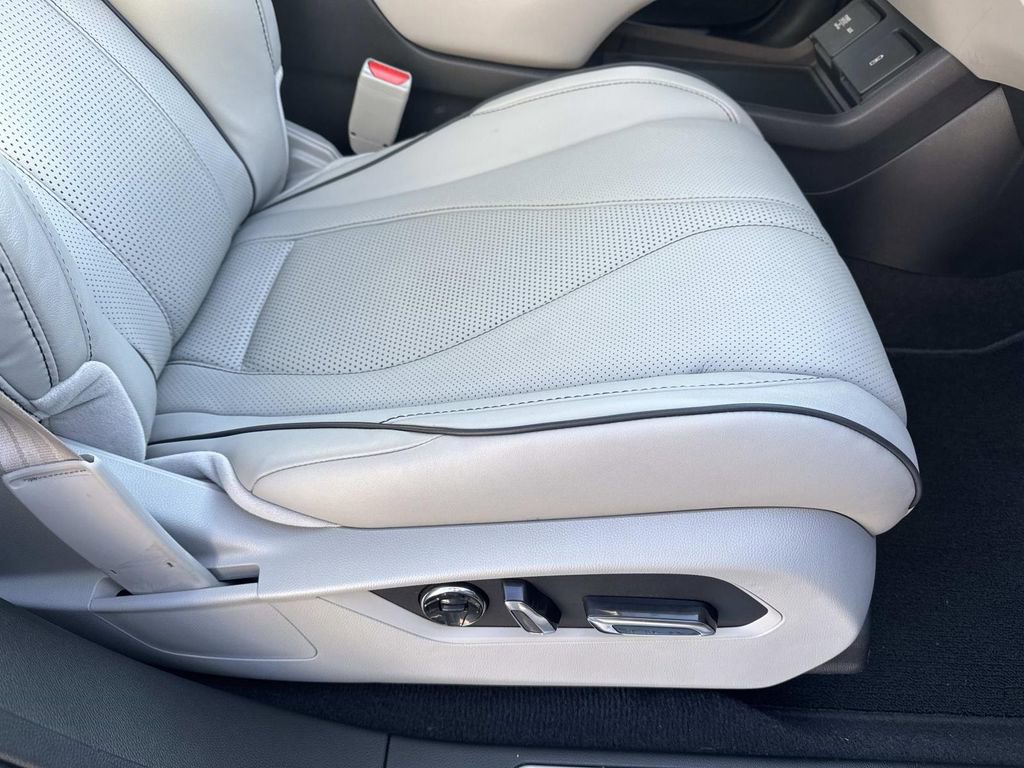 Used 2019 Acura RDX FWD w/ Advance Package image 12