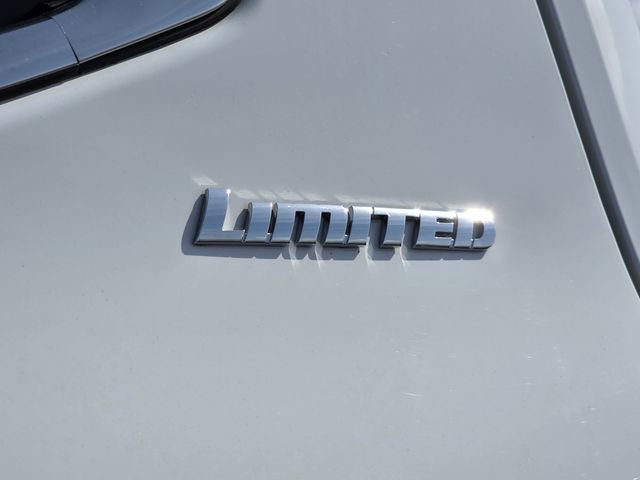 Used 2024 Toyota Tundra Limited w/ Power Package image 32