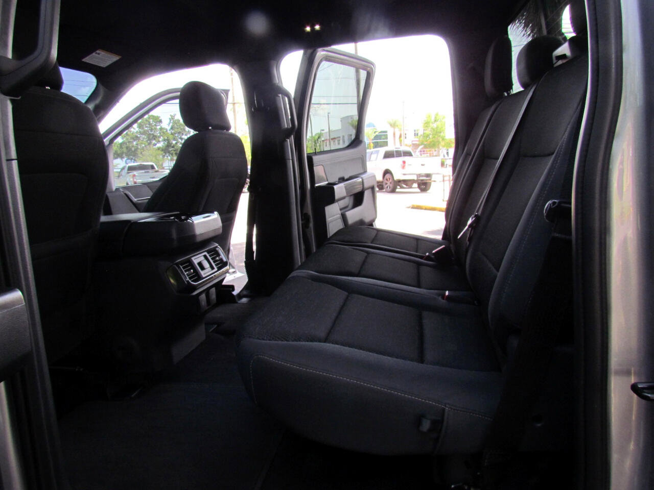 Used 2021 Ford F150 XLT w/ Equipment Group 302A High image 18