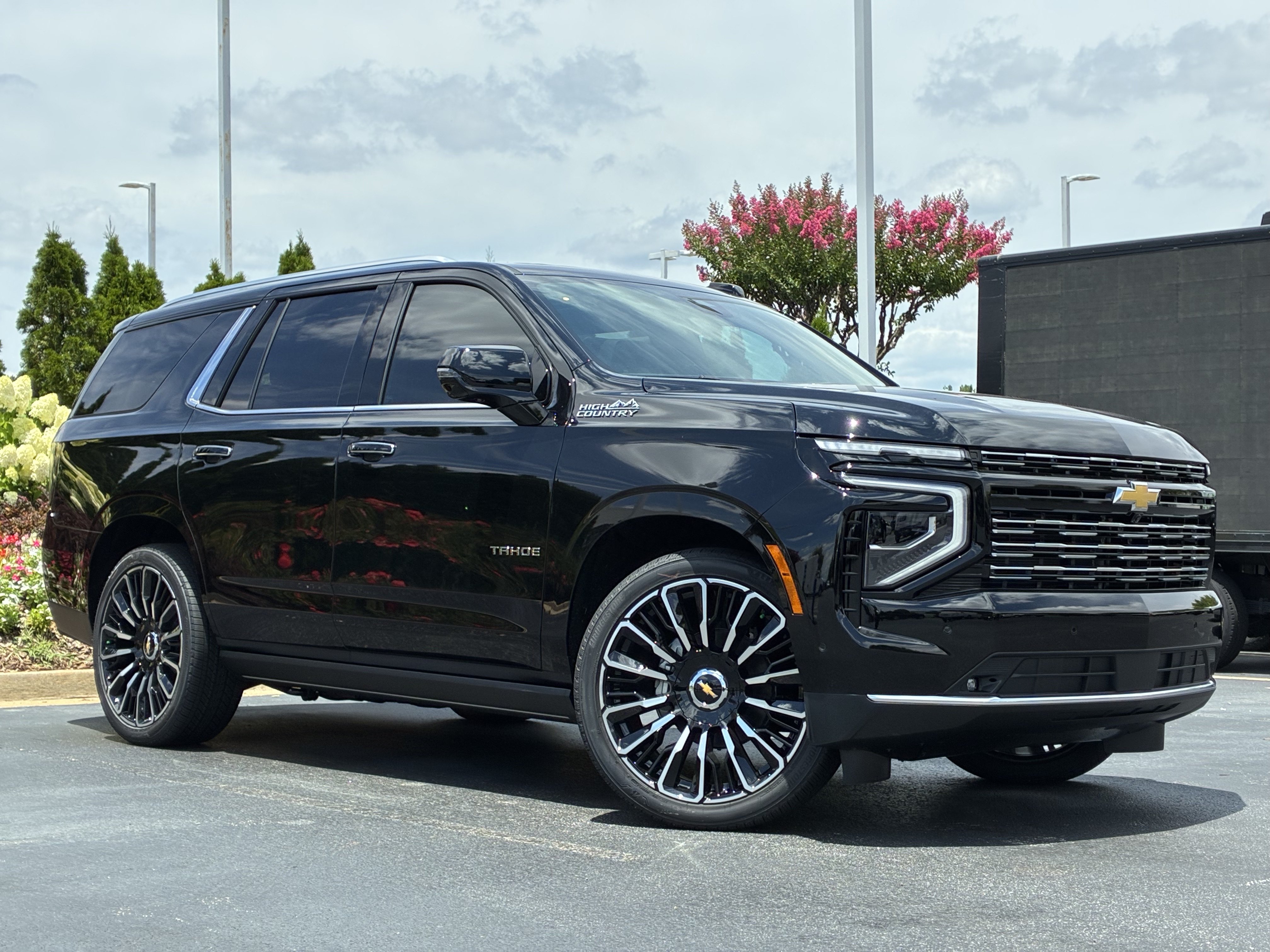 New 2026 Chevrolet Tahoe High Country AWD/4WD image 2