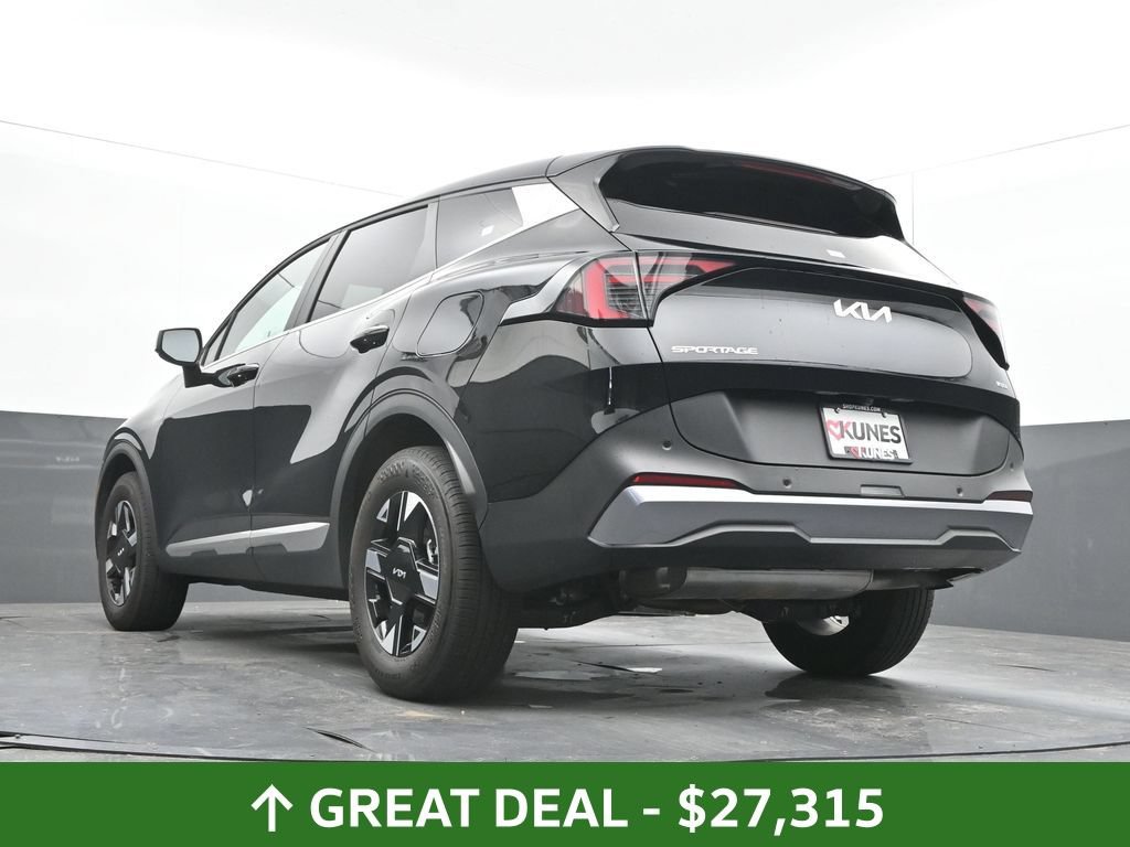 Used 2026 Kia Sportage LX AWD/4WD image 39