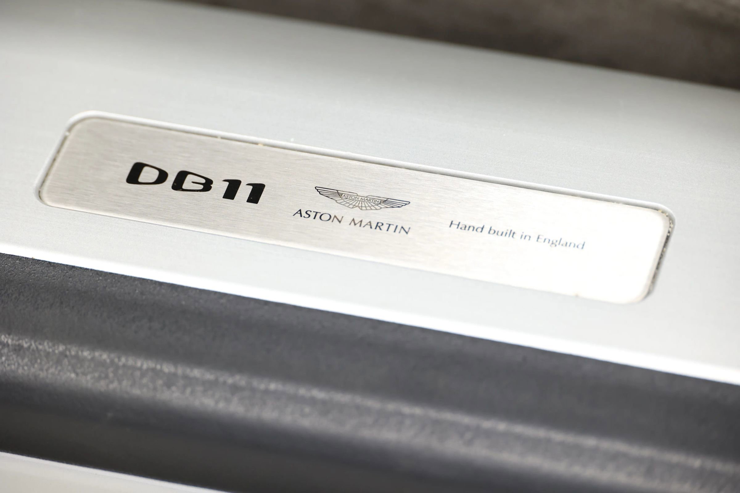 Used 2018 Aston Martin DB11 Coupe image 16