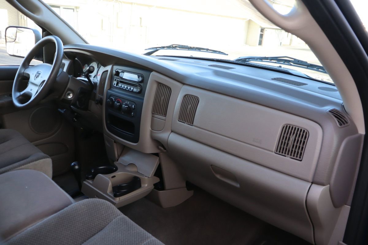 Used 2003 Dodge Ram 2500 Truck ST image 17