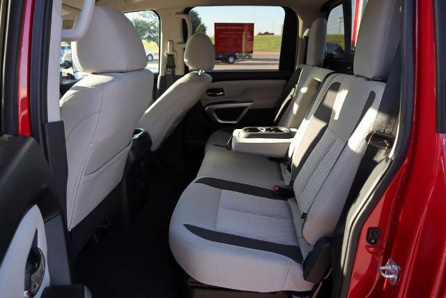 Certified 2024 Nissan Titan SV w/ SV Convenience Package image 13