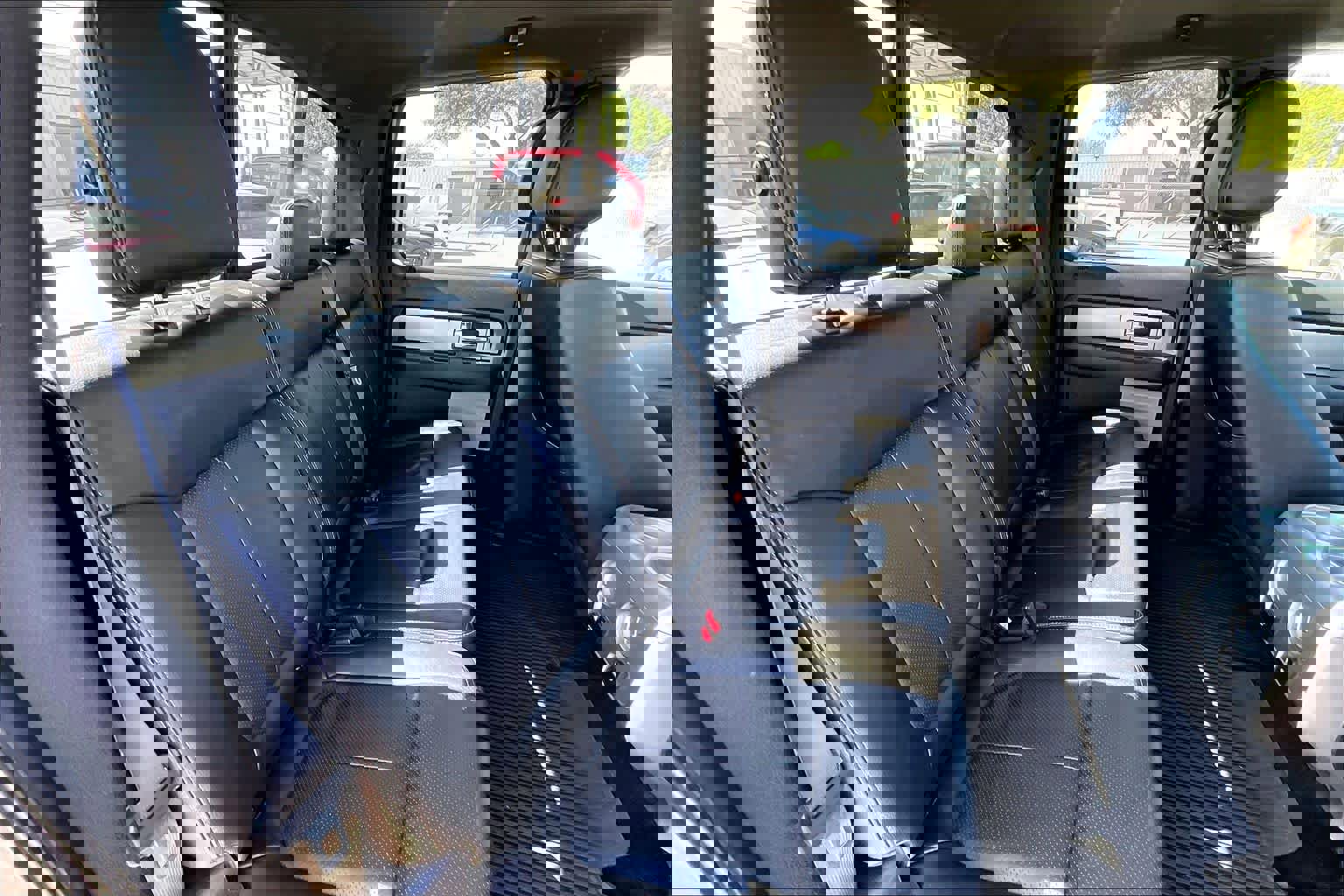 Used 2014 Ford F150 FX4 w/ Equipment Group 402A Luxury image 20