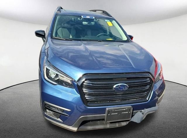 Used 2022 Subaru Ascent Onyx Edition image 2