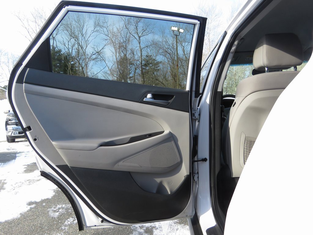Used 2016 Hyundai Tucson SE w/ Option Group 02 image 18