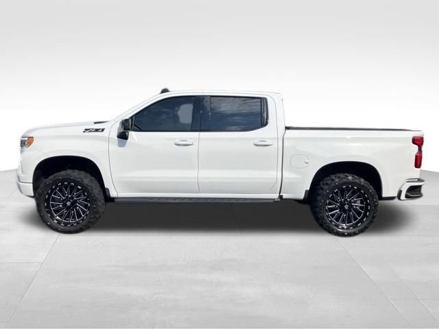 Used 2024 Chevrolet Silverado 1500 RST w/ Convenience Package II AWD/4WD image 9