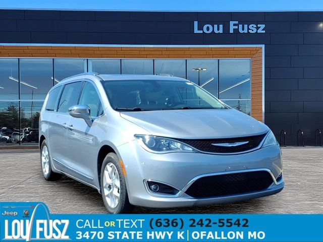 Used 2019 Chrysler Pacifica Limited FWD video 1