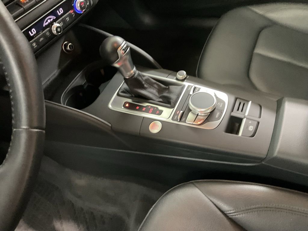 Used 2016 Audi A3 2.0T Premium image 18