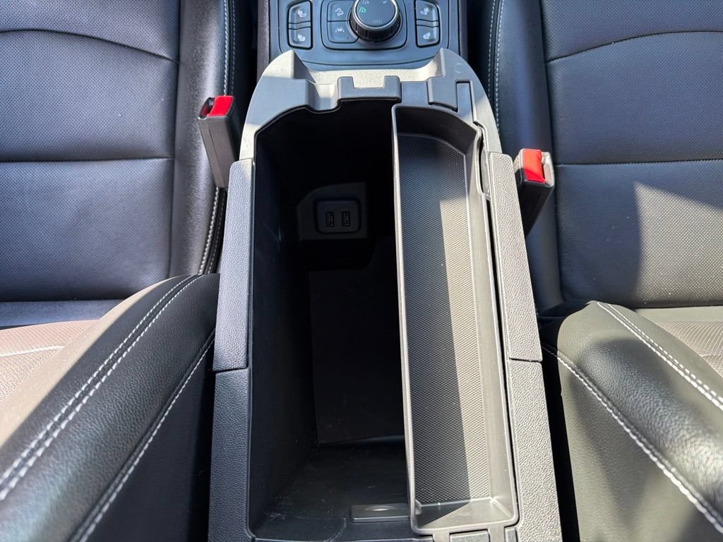 Used 2023 GMC Terrain SLT AWD/4WD image 29