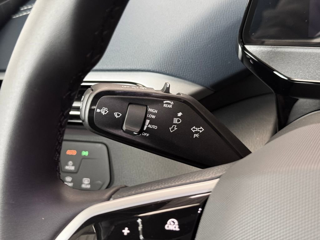 New 2026 Volkswagen ID.4 Pro S Plus AWD/4WD image 14