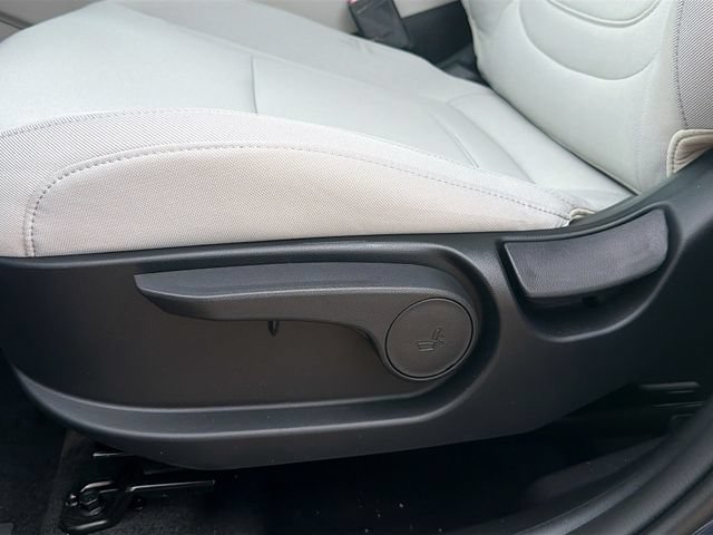 New 2026 Hyundai Tucson SE FWD image 19