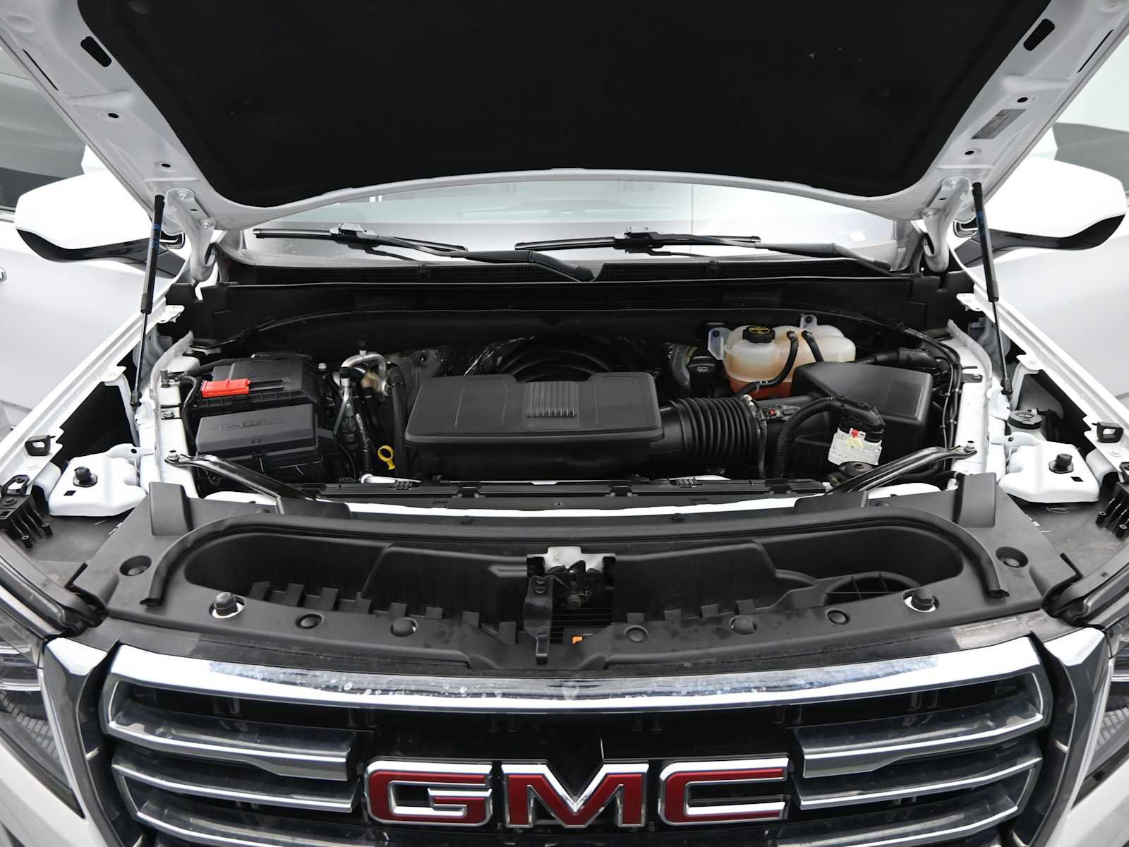 Used 2024 GMC Yukon SLT image 20