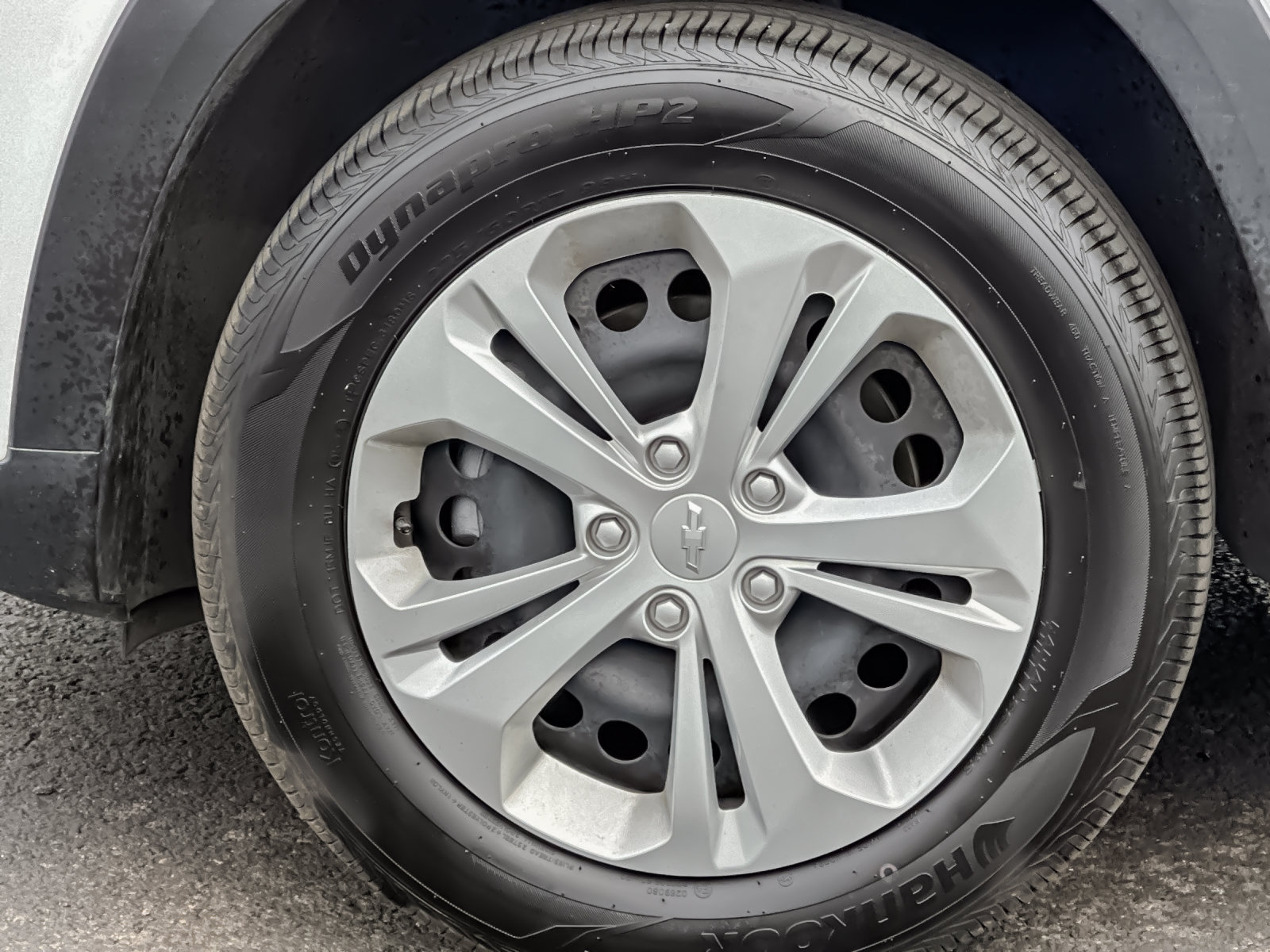 Used 2025 Chevrolet Trax LS FWD image 25