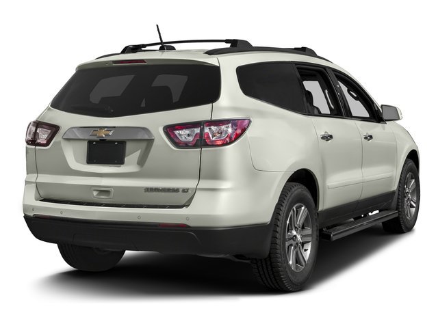 Used 2017 Chevrolet Traverse LT FWD image 3