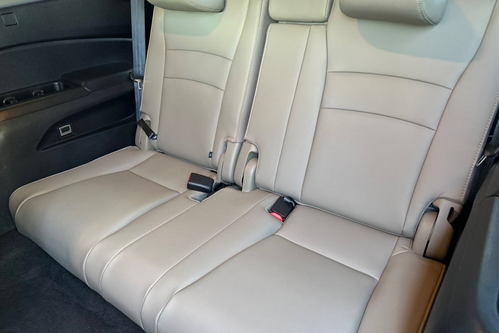 Used 2019 Honda Pilot Touring image 16