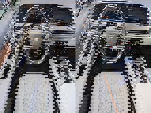 New 2026 Cadillac Vistiq Luxury image 17