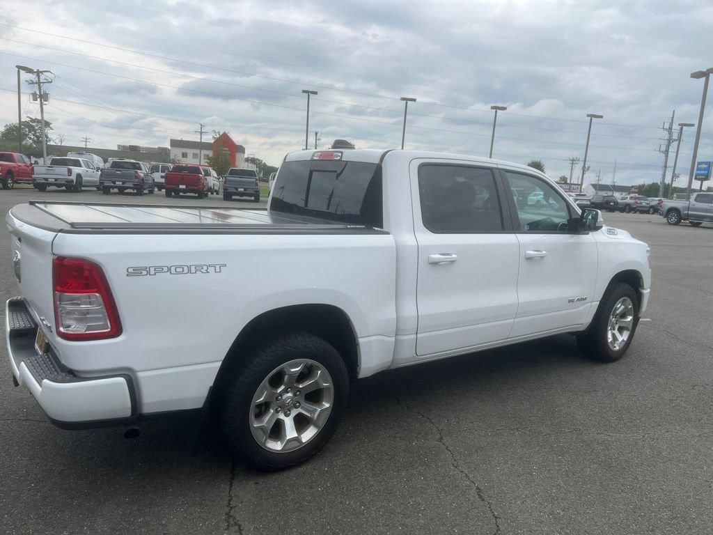 Used 2022 RAM 1500 Big Horn AWD/4WD image 3